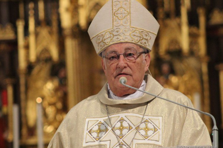 Legat Papieski na uroczystości w Łasku