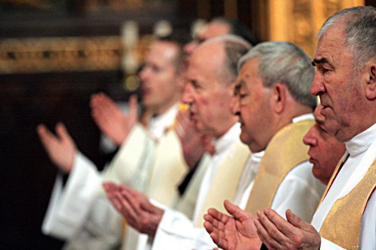 Wieczernik modlitwy za kapłanów