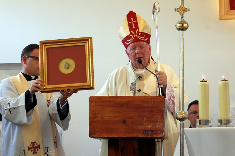 Parafia Jana Pawła II ma już kaplicę