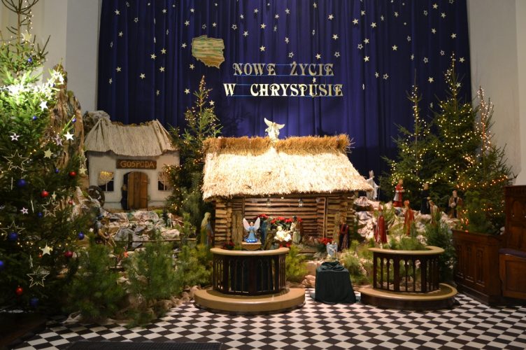 Pasterka i szopka w parafii NMP Różańcowej w Pabianicach
