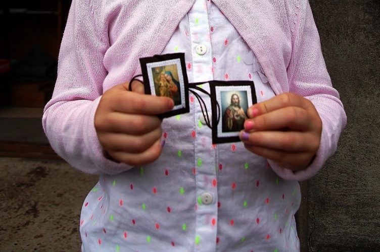 Szkaplerz - znak opieki Maryi