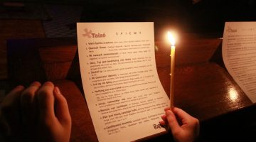 Modlitwa Kanonami z Taizé w parafii św. Antoniego w Łodzi