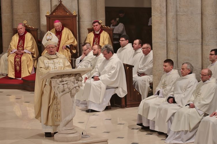 Abp Ryś: wyruszamy we wspólną drogę! - liturgiczna inauguracja IV Synodu Archidiecezji Łódzkiej