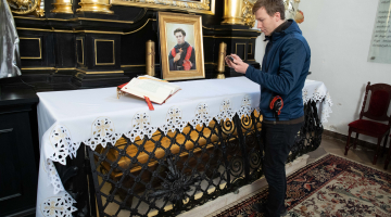 Abp Ryś: czy miłość jest fundamentem twojego działania? – Msza św. przy grobie bł. Rafała Chylińskiego