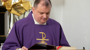 Abp Ryś: czy miłość jest fundamentem twojego działania? – Msza św. przy grobie bł. Rafała Chylińskiego