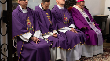 Abp Ryś: czy miłość jest fundamentem twojego działania? – Msza św. przy grobie bł. Rafała Chylińskiego