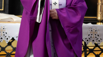 Abp Ryś: czy miłość jest fundamentem twojego działania? – Msza św. przy grobie bł. Rafała Chylińskiego