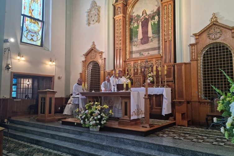 O. Tomczak: Maryja jest naszą pośredniczką i akweduktem