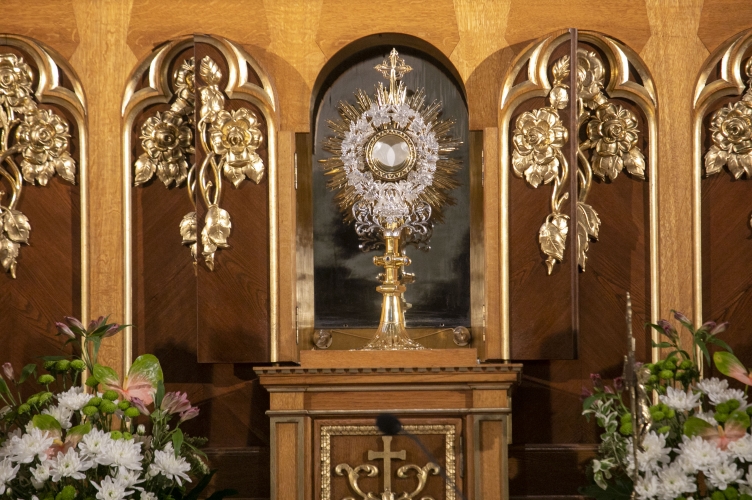 Rozpoczęcie Jerycha modlitewnego w kościele klasztornym ss. Karmelitanek Bosych