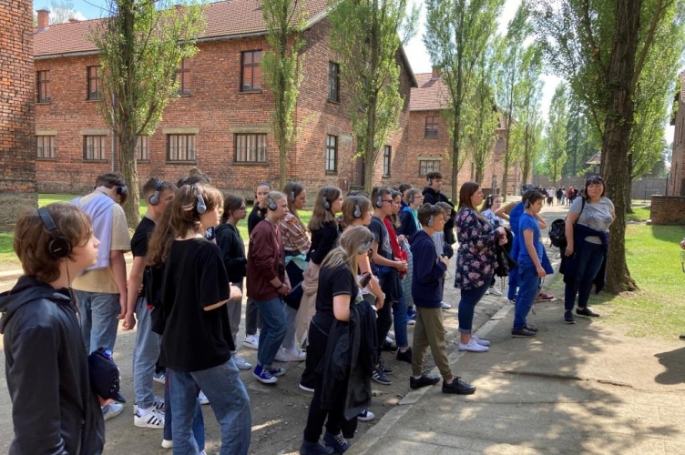 Czy nie lepiej byłoby zapomnieć? - uczniowie SPSK odwiedzili teren obozu Auschwitz-Birkenau