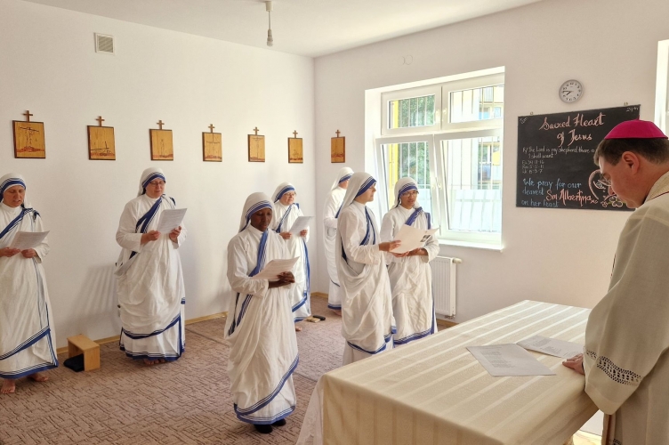 Łódzkie Misjonarki Miłości odnowiły swoje śluby zakonne