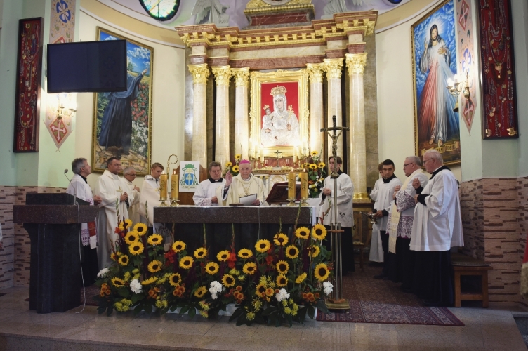 Tuszyn: z wdzięczności dla Boga i ludzi