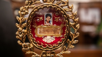 Wprowadzenie relikwii św. Carlo Acutisa do parafii Najświętszego Sakramentu w Łodzi