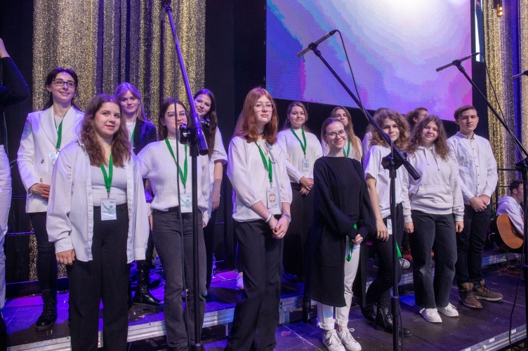 Zaśpiewaj w chórze na Arenie Młodych 2026