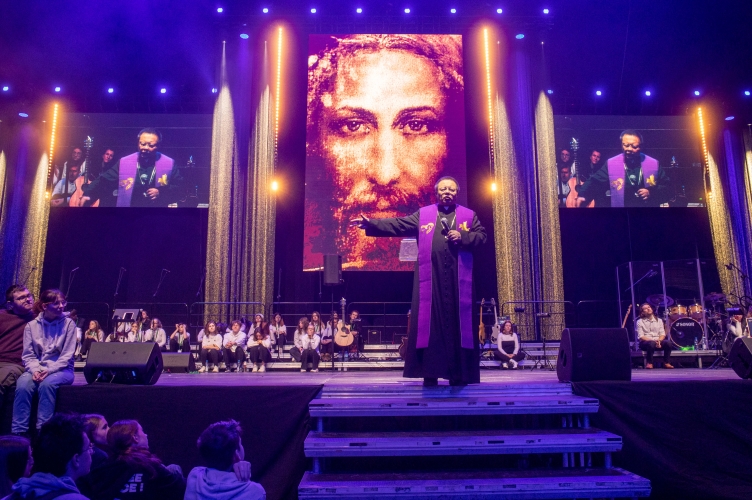 Kard. Ryś: to jest bardzo trudne zostawiać Kościół Łódzki!