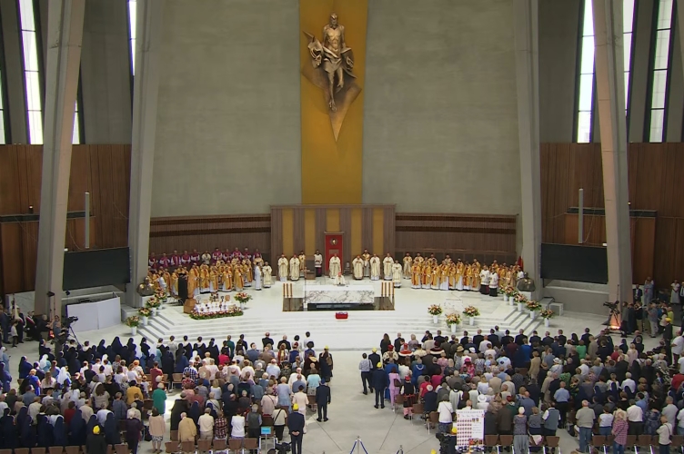 Kard. Ryś: umysł uruchamia siła miłości! - Święto Dziękczynienia 2024