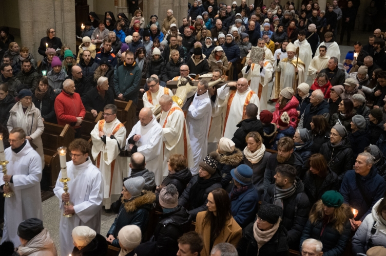 Kard. Ryś: nigdy nie uwierzę w to, że Jezus chciał podzielonego Kościoła! | Inauguracja Roku Jubileuszowego 2025
