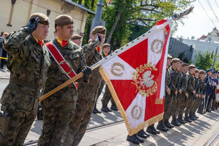 Bp Pękalski w uroczystość Królowej Polski: Polska potrzebuje ludzi gwarantujących wolność sumienia!