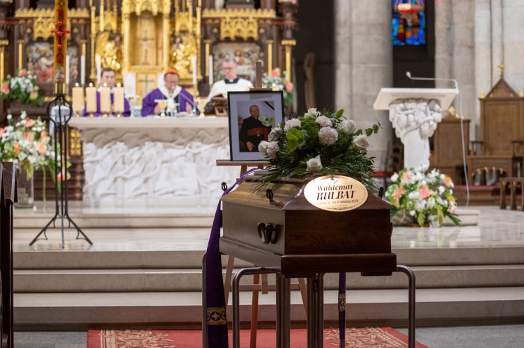 Pożegnanie śp. ks. prał. Waldemara Kulbata