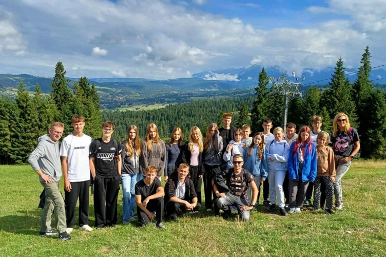 Bełchatów: czas łaski i wspólnoty w parafii Matki Bożej Nieustającej Pomocy