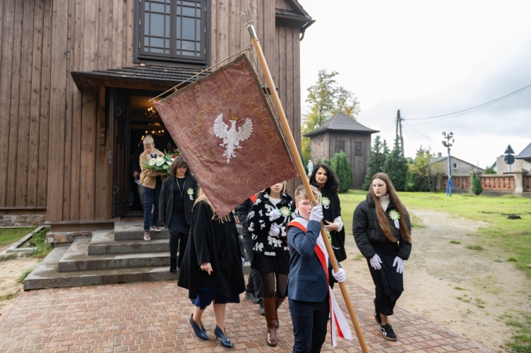 100 lat sztandaru szkoły w Mileszkach