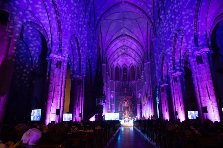 Noc Świętych - Noc innych w katedrze łódzkiej 2025