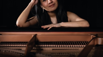 Klasztor wraca do gry! Recital Tan Yimsomboon w sercu Piotrkowa.