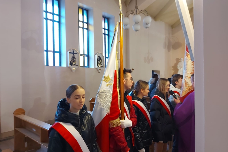 Msza Św. za zmarłych nauczycieli oraz pracowników oświaty | Piotrków Trybunalski 2025