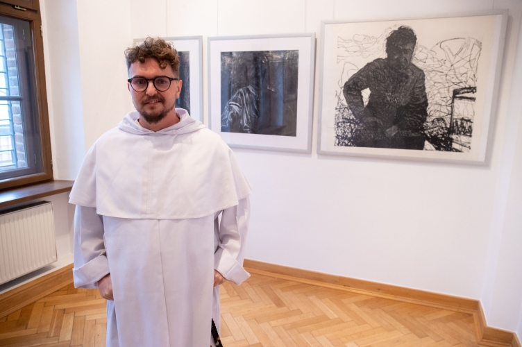 Msza święta za artystów w łódzkim Kościele Środowisk Twórczych oraz wernisaż wystawy o. Jacka Hajnosa OP - 2025