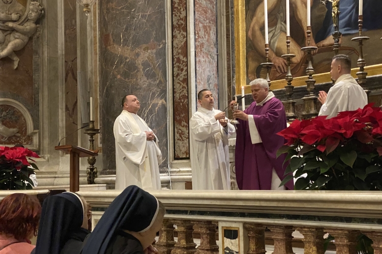 Kard. Krajewski: życzmy sobie pokoju