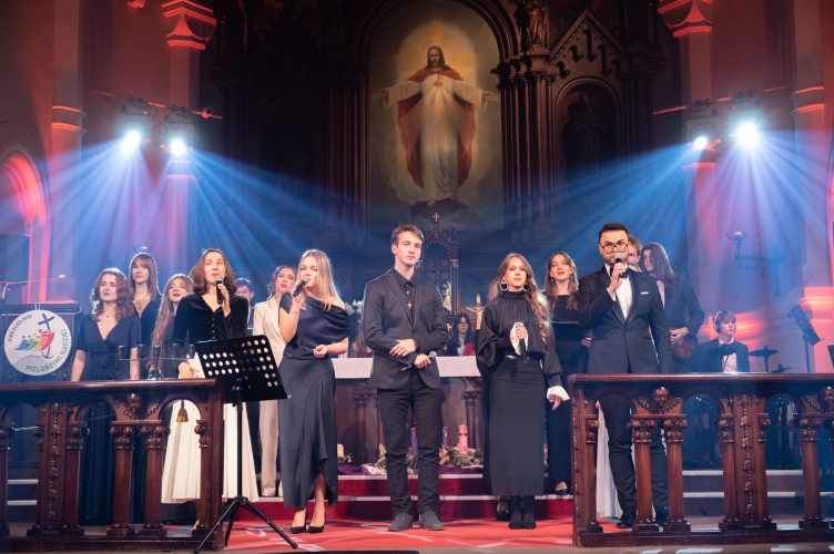 Koncert Bożonarodzeniowy „Per Musicam ad Astra” uczniów I Liceum Ogólnokształcącego w Łodzi