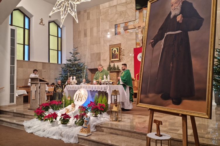 Św. Leopold- niewielki wzrostem, ogromny sercem | wprowadzenie relikwii św. Leopolda