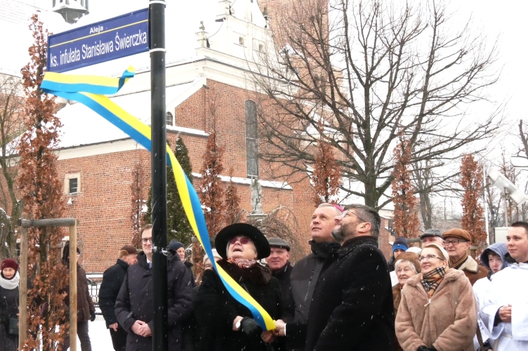 Nadanie nazwy ulicy ks. Infułata Stanisława Świerczka