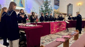 „Muzyczne spotkania przy rondzie” - Zelowskie Dzwonki