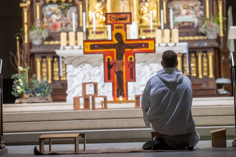 Br. Maciej: mamy iść za Jezusem, czyli odpowiedzieć na Jego zaproszenie! - Wielkopostne Rekolekcje Akademickie 2026 #2