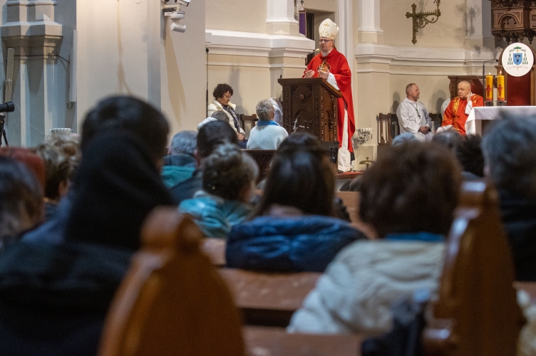 Pierwszy dzień Wielkopostnych Rekolekcji dla Łodzi w Sanktuarium Najświętszego Imienia Jezus