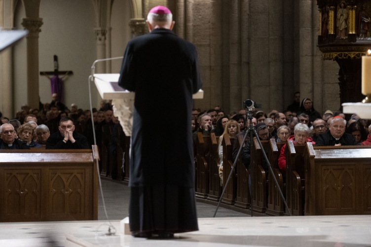 Skupienie ingresowe w katedrze łódzkiej - 26/03/2026