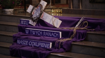 Droga powrotu do Ojca. Wielkopostna liturgia stacyjna w parafii św. Jana XXIII
