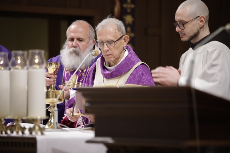 „Przebaczenie jest drogą uzdrowienia relacji” – modlitwa w kościele stacyjnym