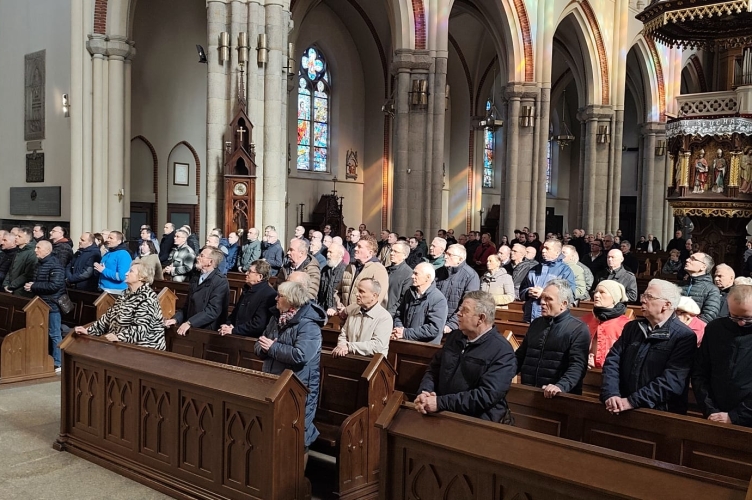 Dzień skupienia Nadzwyczajnych Szafarzy Eucharystii Archidiecezji Łódzkiej