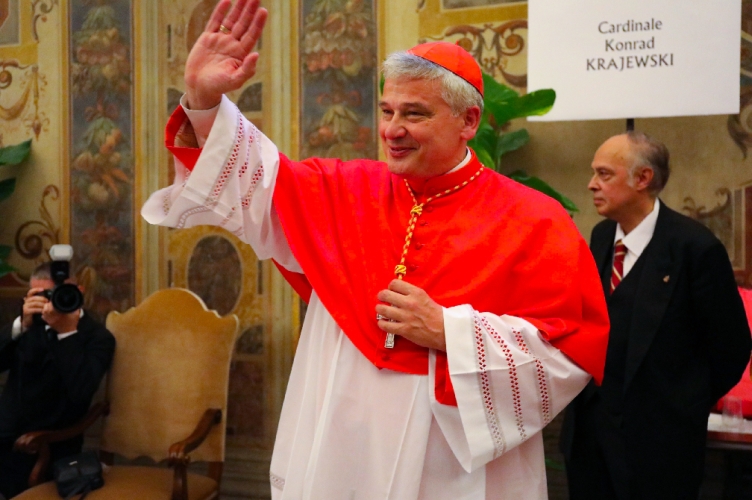 Kardynał Konrad Krajewski - Kardynał z Łodzi dla Łodzi - życiorys