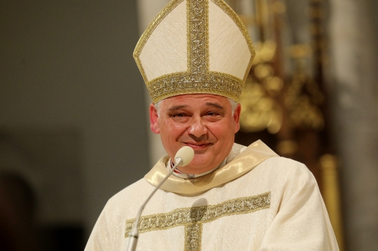 Kard. Krajewski o ubogich i rozmowie z Papieżem: z radością odpowiedziałem „tak”