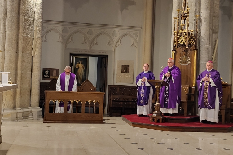 Kard. Krajewski na Wielką Środę: czy jest we mnie Judasz, a może nawet kilku?