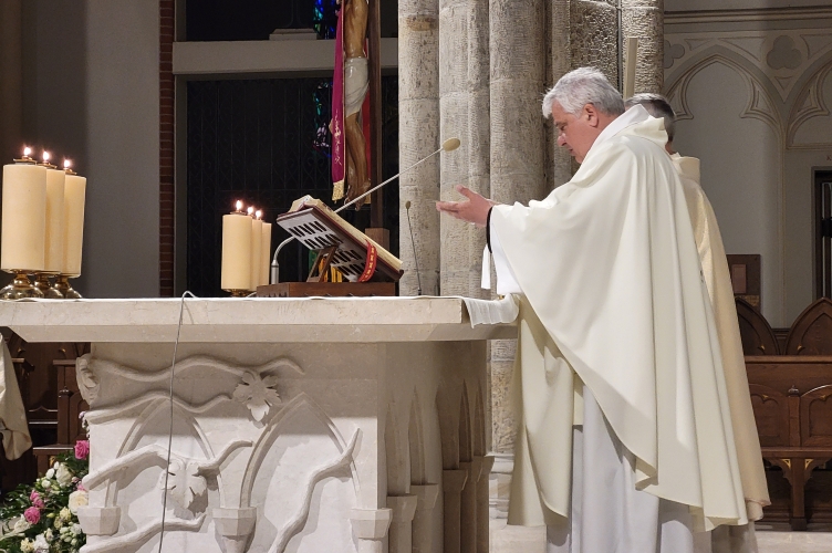 Kard. Krajewski w Środę Wielkanocną: obyśmy sobą nie zasłaniali Jezusa!