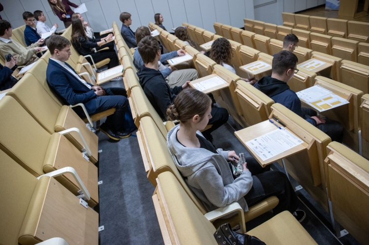 Diecezjalny etap XXX Ogólnopolskiego Konkursu Wiedzy Biblijnej Civitas Christiana