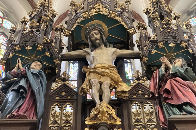 Ciemna Jutrznia Wielkiego Piątku w łódzkiej katedrze