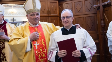Kard. Krajewski mianował proboszcza parafii MB Łaskawej w Łodzi