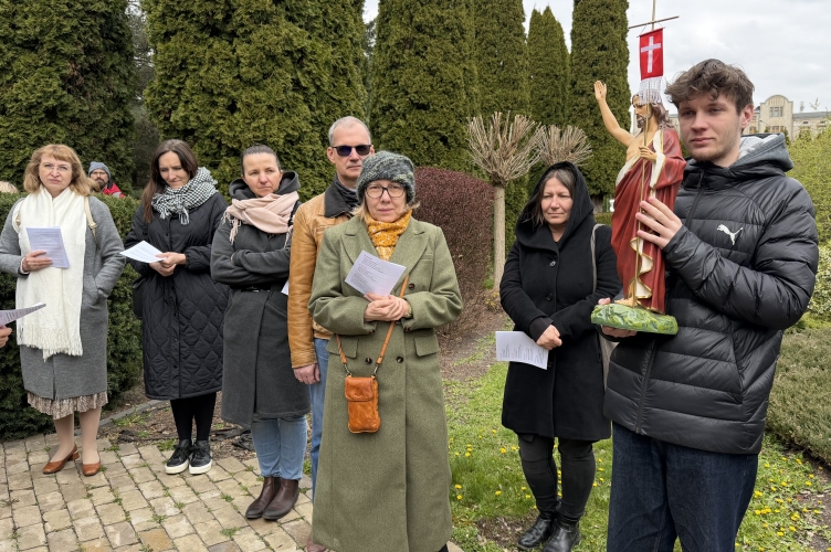 O roli muzyki i znaków naturalnych w liturgii podczas zjazdu Szkoły Liturgii
