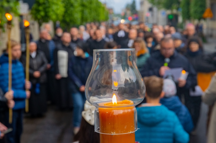 Paschalne Światło na ulicach ekumenicznej Łodzi – IX Ekumeniczna Droga Światła