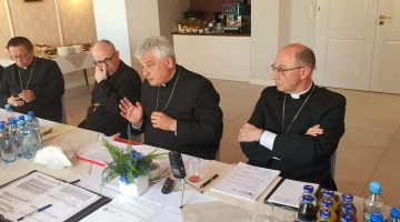 Kard. Krajewski uczestniczy po raz pierwszy w obradach Rady Stałej KEP na Jasnej Górze
